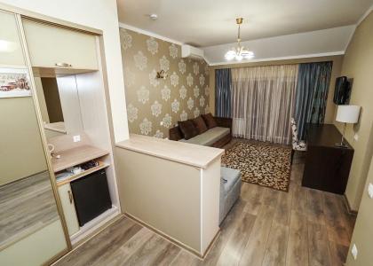 room 116 thumbnail 2